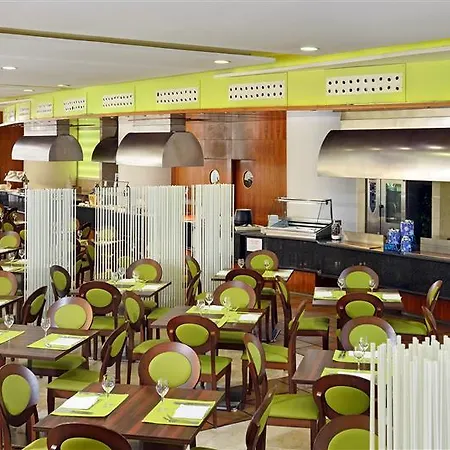 贝尼多姆美利亚酒店 酒店 貝尼多姆